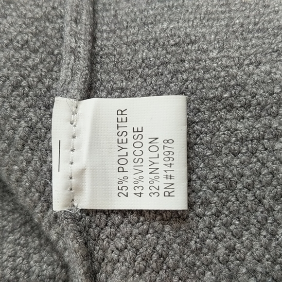 River & Ridge: grey tunic sweater - Picture 4 of 4